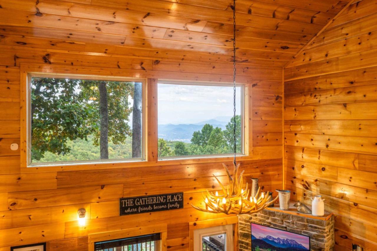 Heavenly High Cabin — photo 16