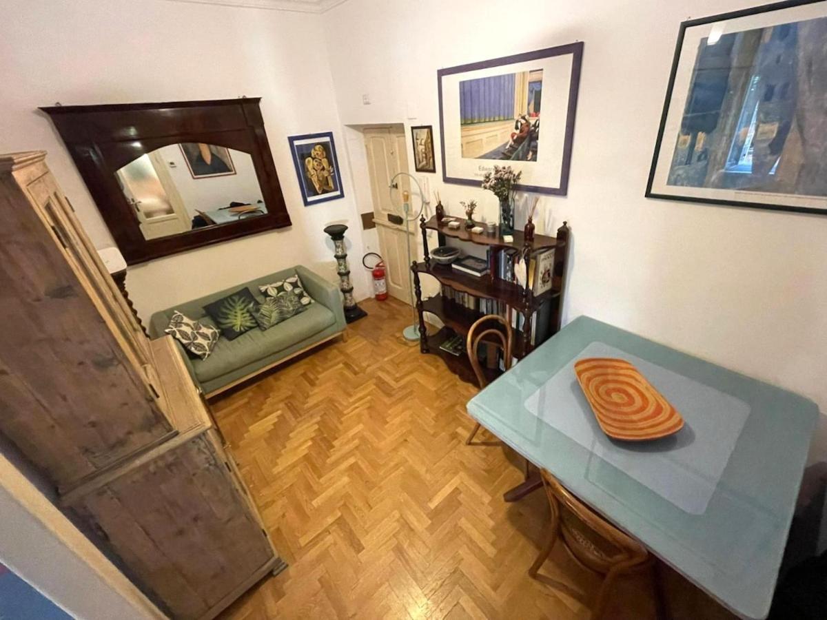 Cozy artsy apt near the Vatican - 2