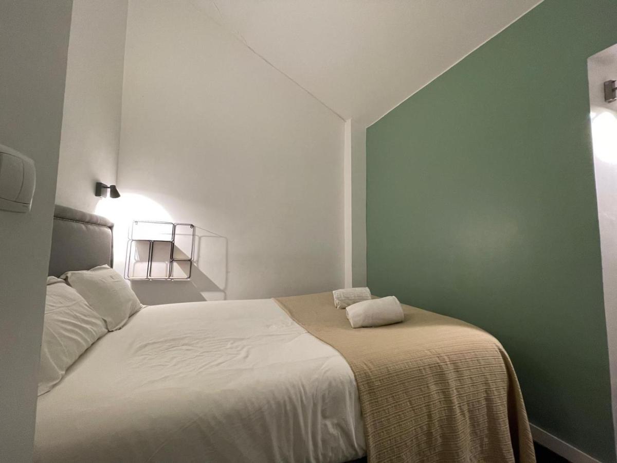 Lisbon Fabulous T2 apartment with balcony in Rossio Lisbon - 2