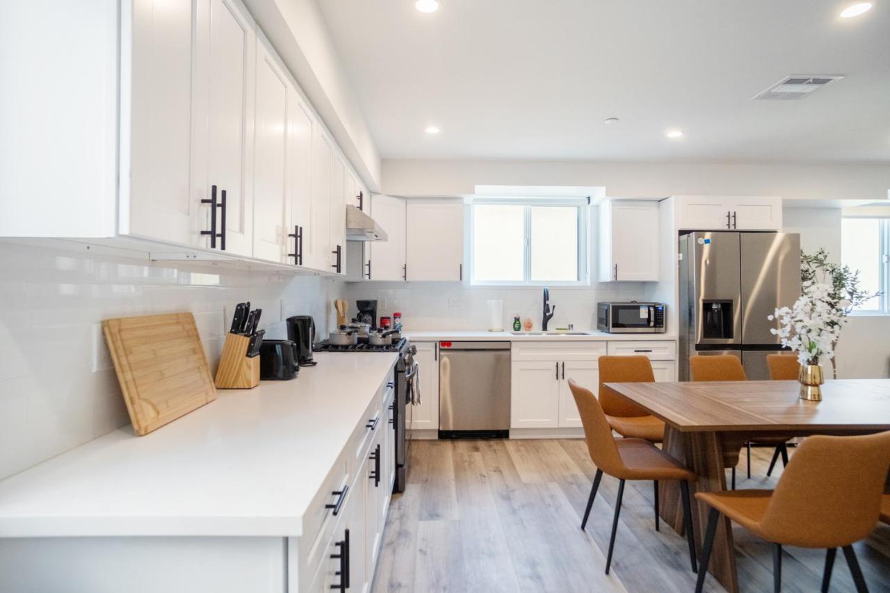 Chic & Comfortable Space Near Downtown LA & USC - 4