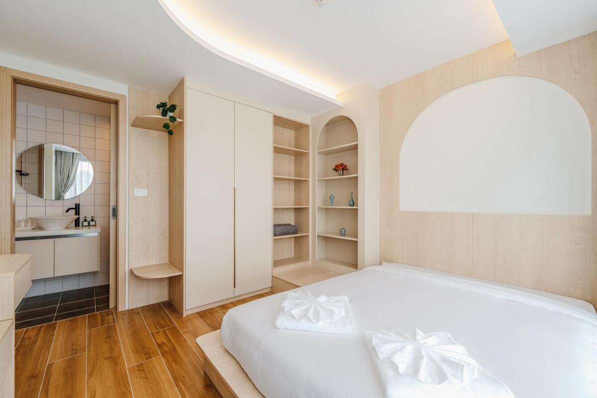 C169 Part of the famous Fantasea Kamala - 5