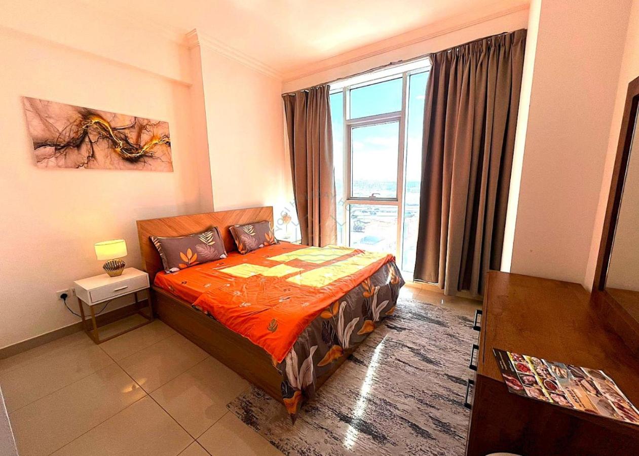 Yogi - 1BR - Pool & Parking in Business Bay - 2