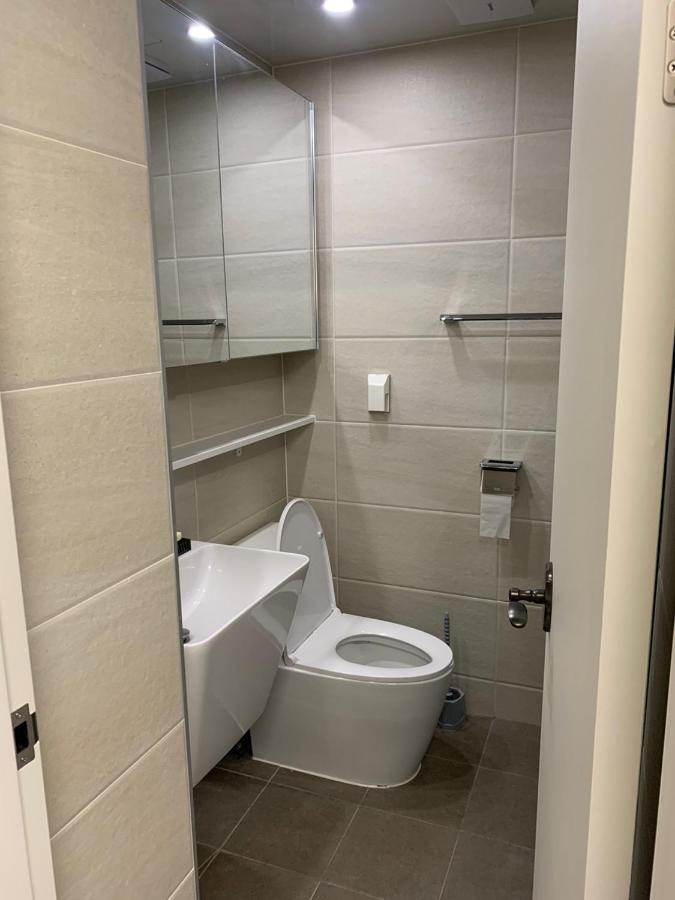 Center city view Apartment private house Basic for 2 people City Airport 7 minutes Recently renewed - 5