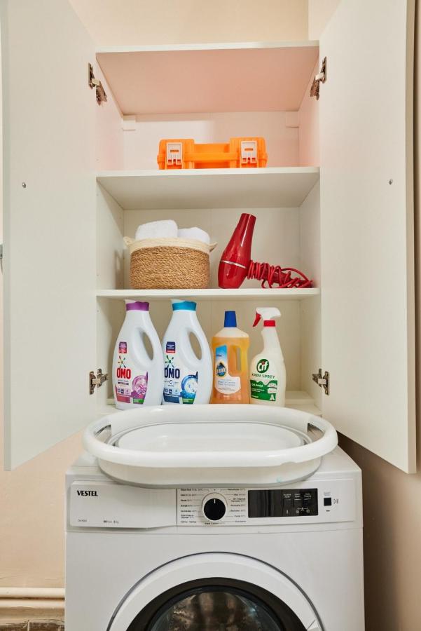 Stunning 3BR 3Bathroom 3AC near Metro D4 - 5