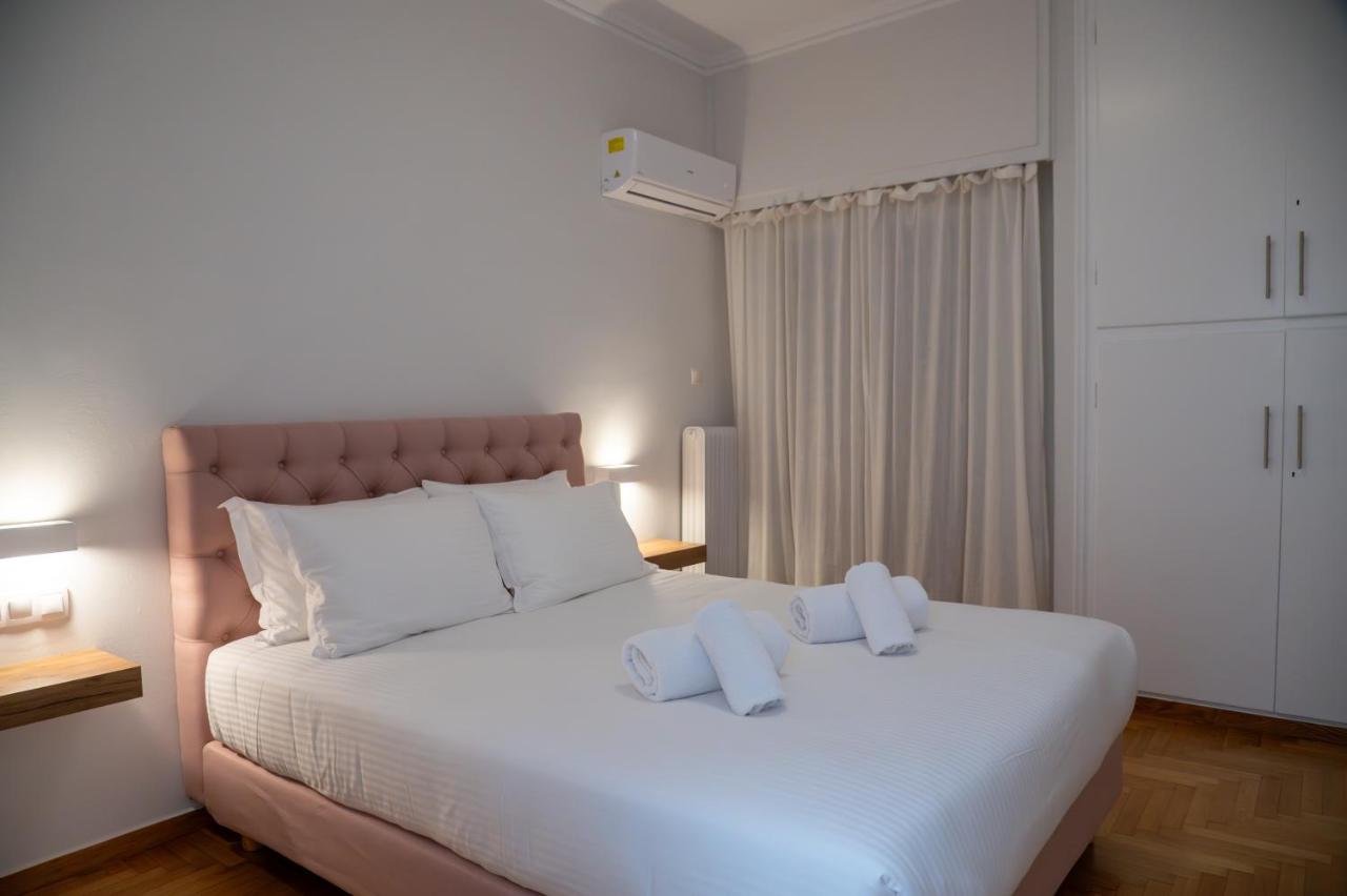 Spacious 2 BR apartment next to Acropolis - 2