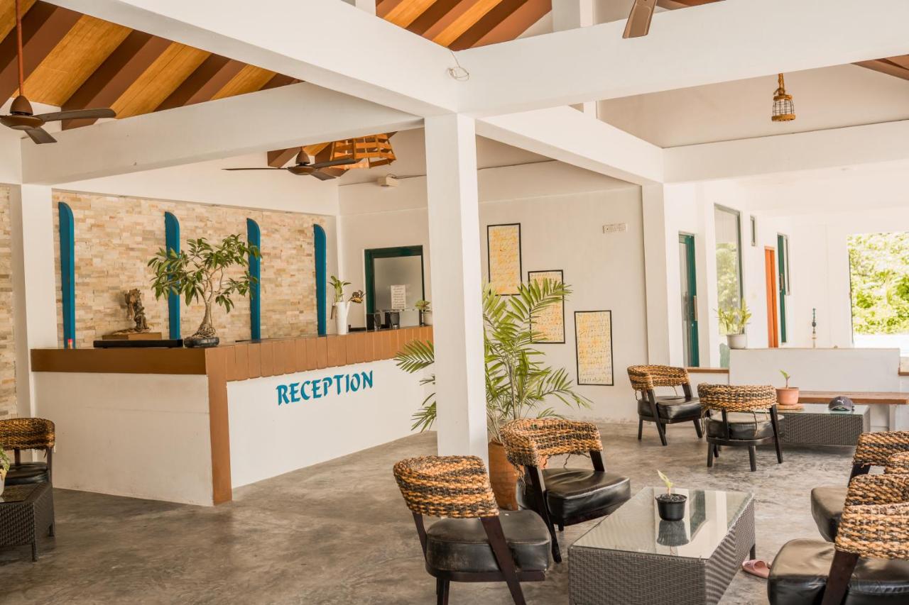 Long Beach Laamu Hotel - 5