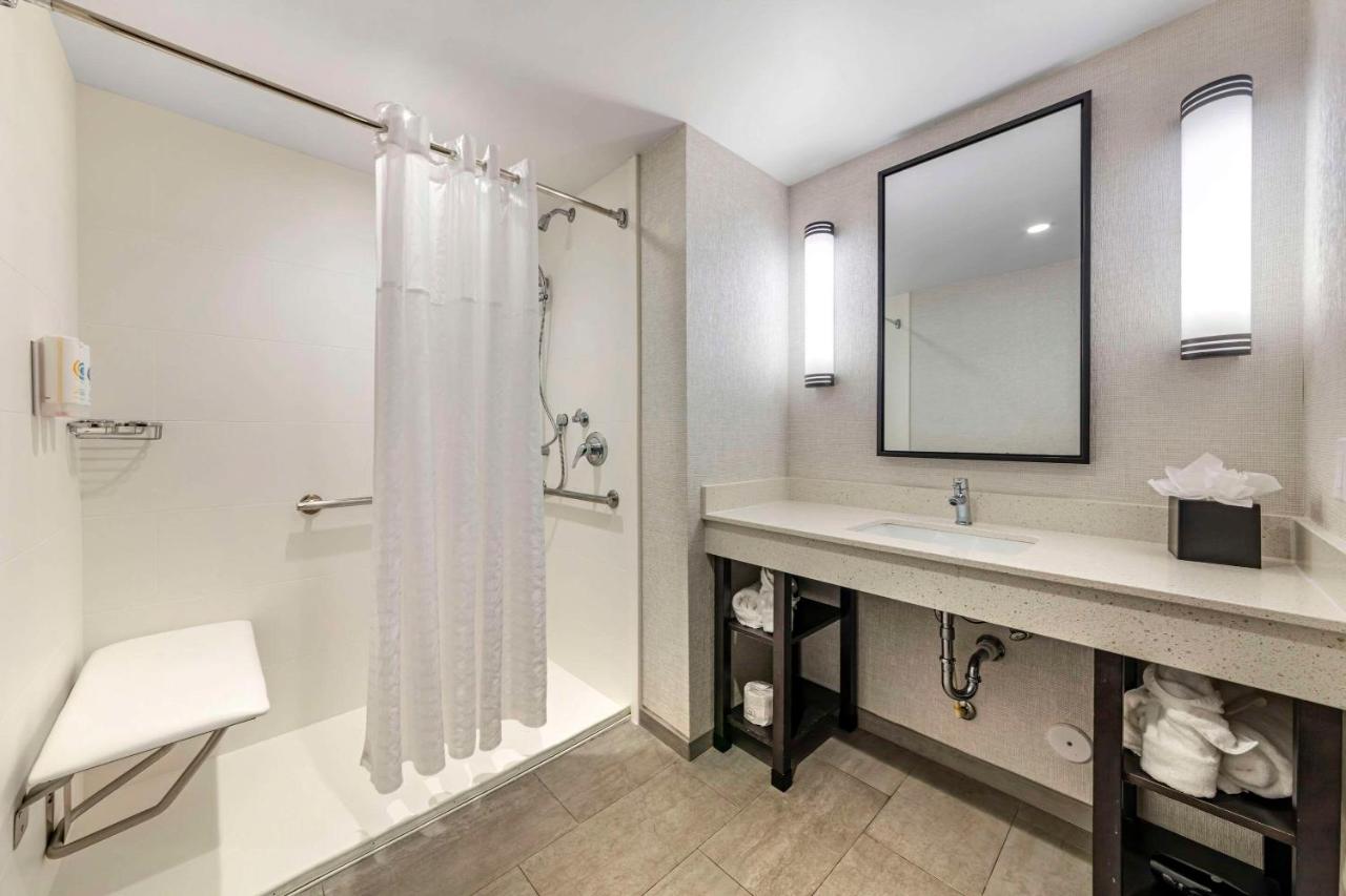 Comfort Inn & Suites Miami International Airport - 2