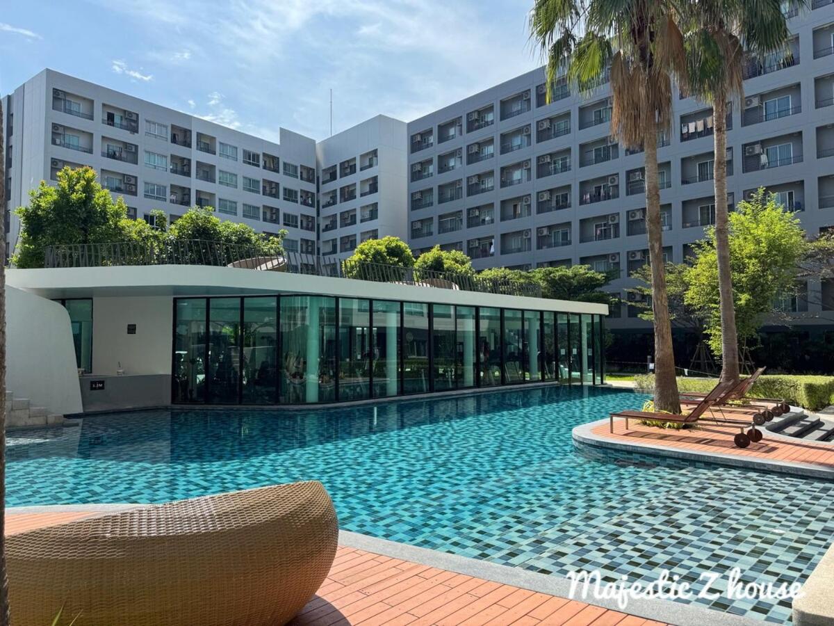 Z house Sukhumvit - 5