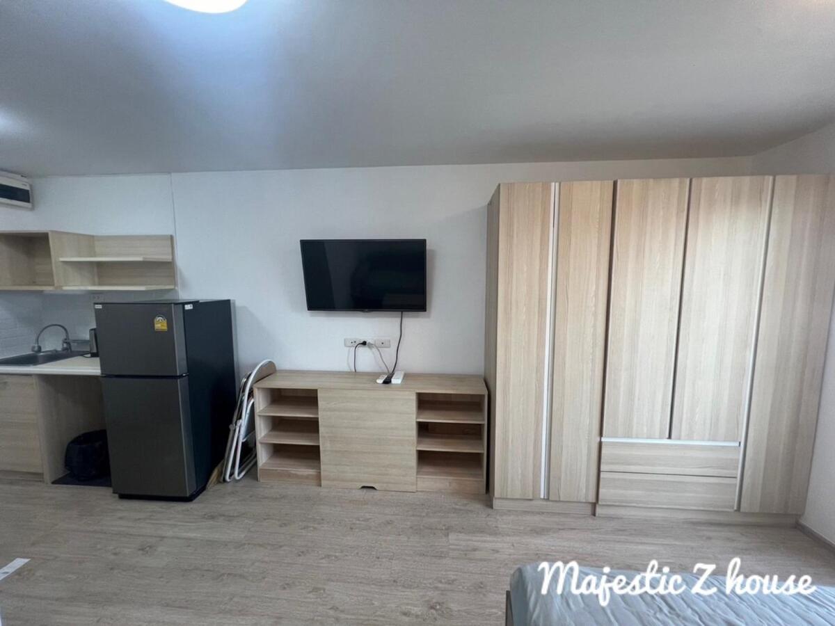 Z house Sukhumvit - 3