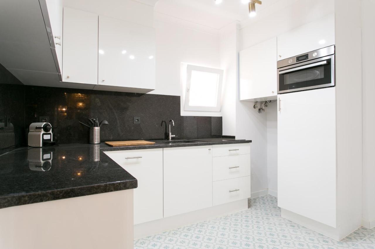 Historical Center, Large 2 Bedroom Apartment, Bright & Stylish - 3