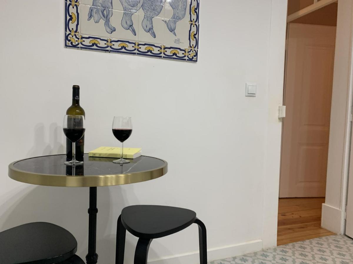 Historical Center, Large 2 Bedroom Apartment, Bright & Stylish - 5