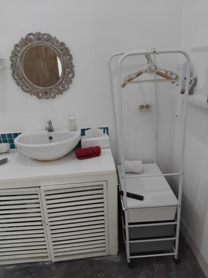 Jimbaran room 01 - 3