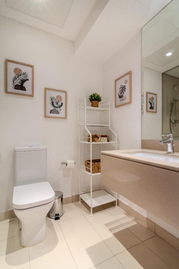 Beautiful studio best location in YAS - 5