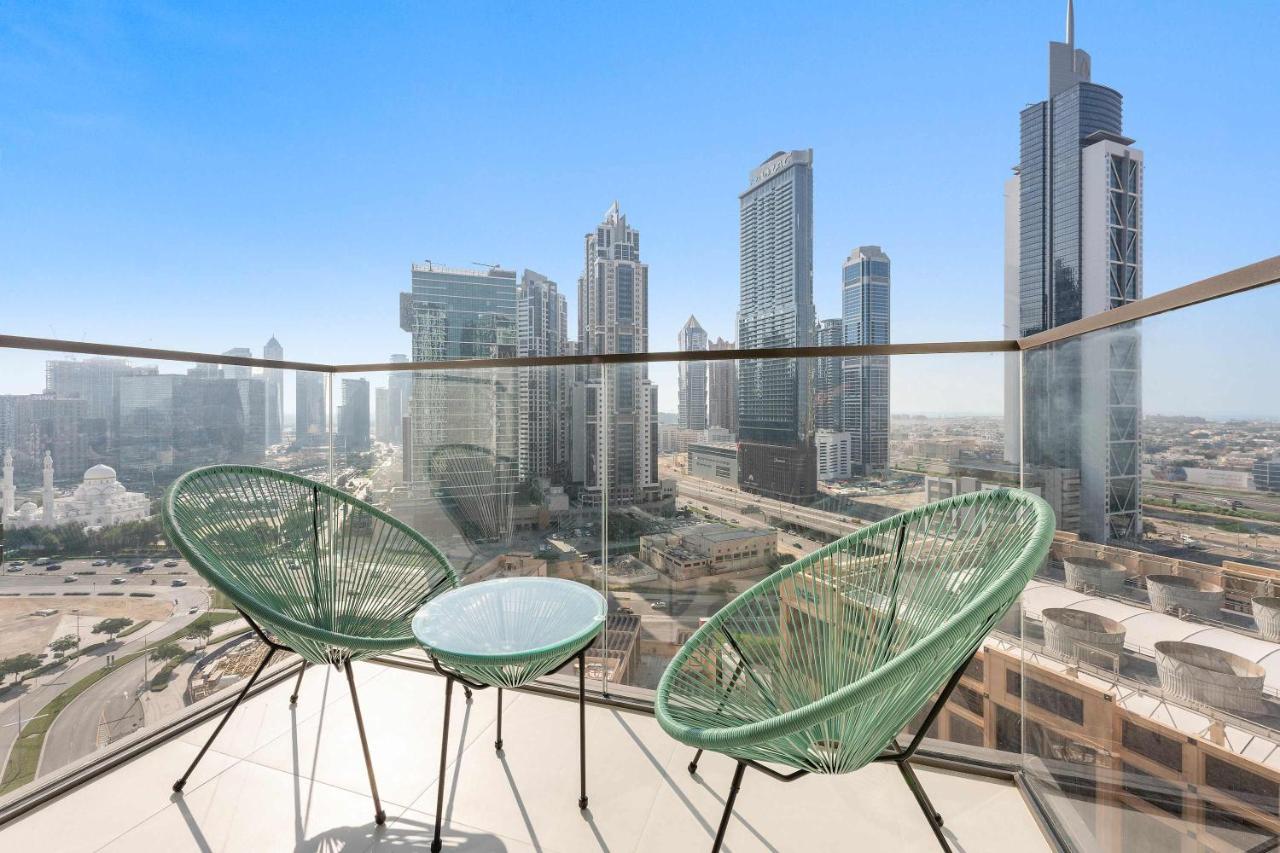 Silkhaus Vacation Homes Upscale 1BR near Burj Khalifa with Balcony - 2