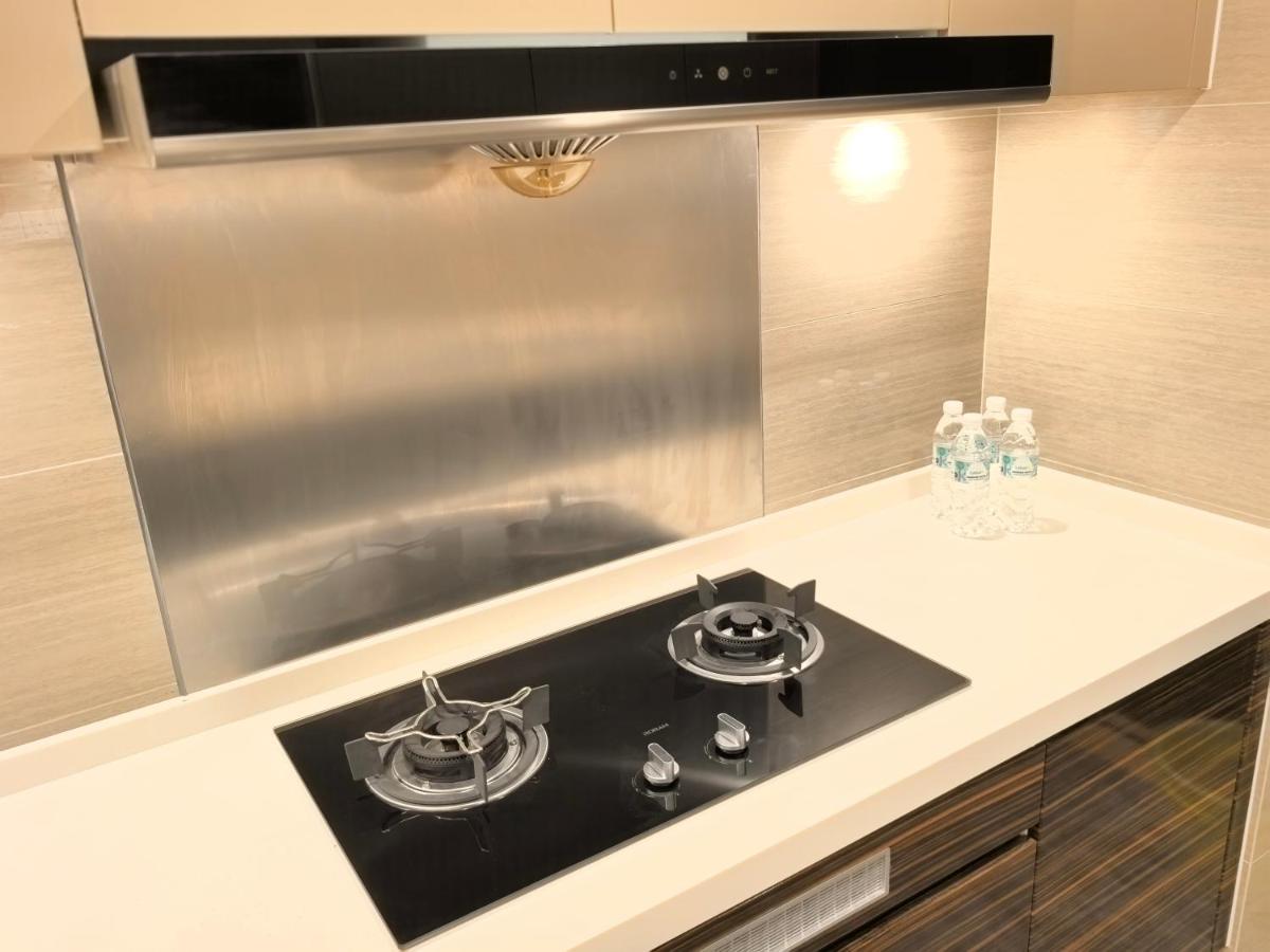 R&F Princess Cove, Seine Region 2Bedroom with Balcony by 9 Sands - 2