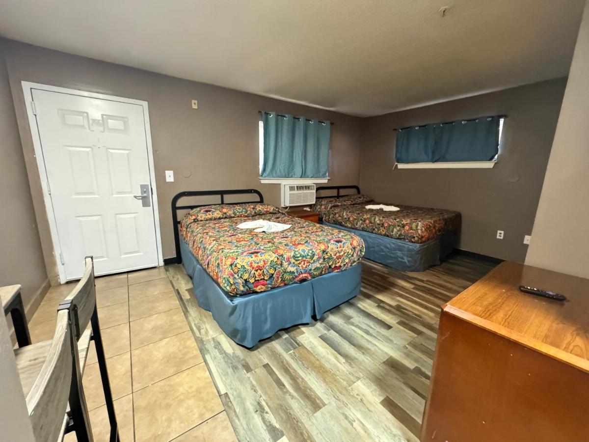 Live In Lodge Lithia Springs — photo 15