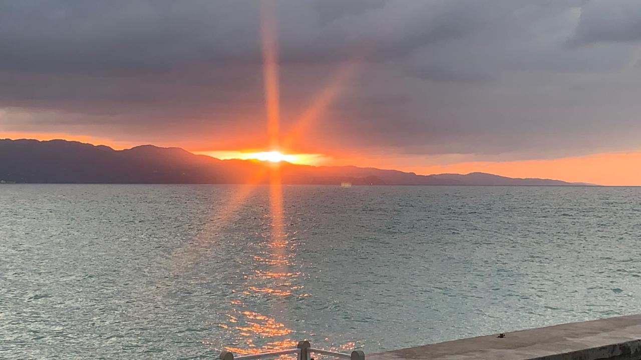 N&APalace Ocean views 2 bedroom suites - 2