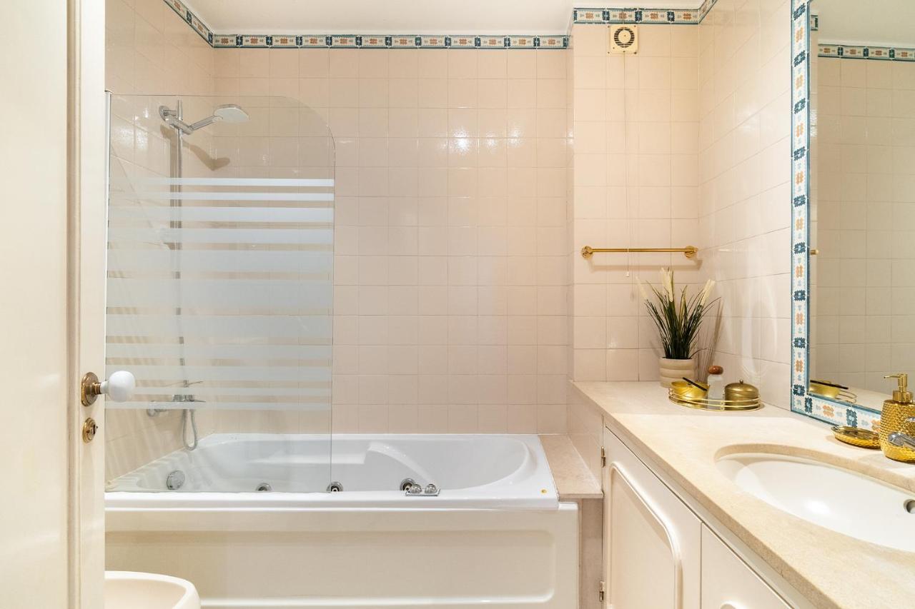 WHome Timeless Elegance in Chiado - 3