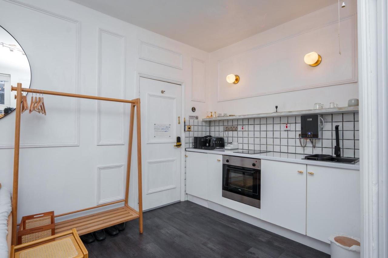 Studio in central London - 4