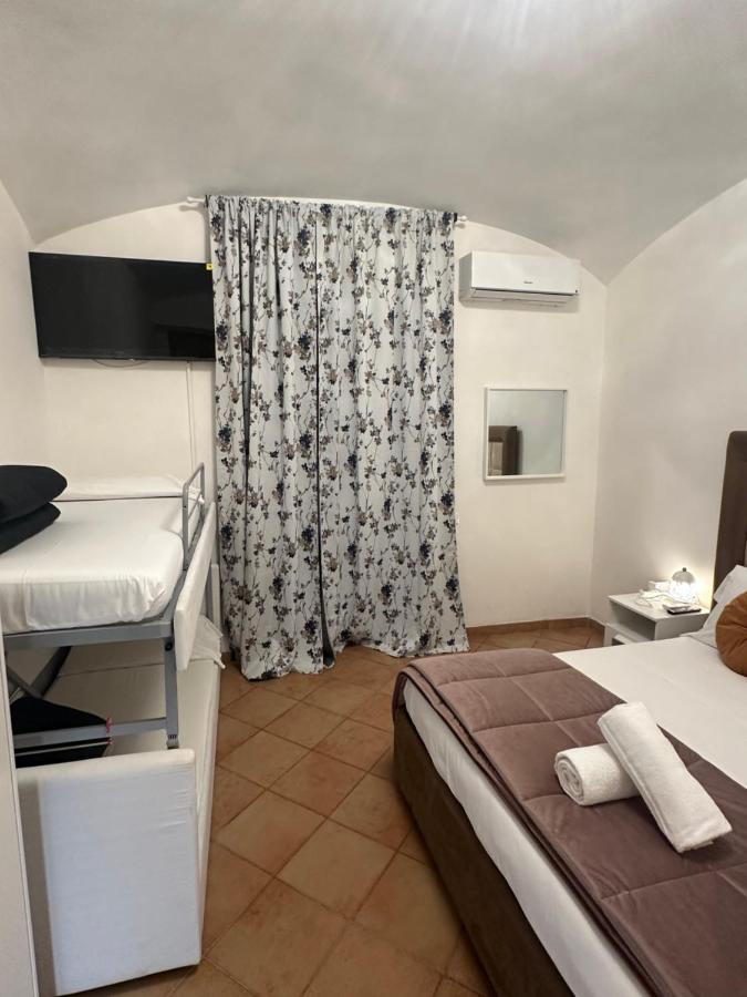 Western Termini Guest House - 4