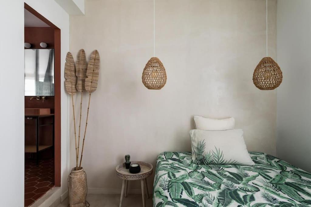 Amazing flat in an amazing Montmartre street - 2