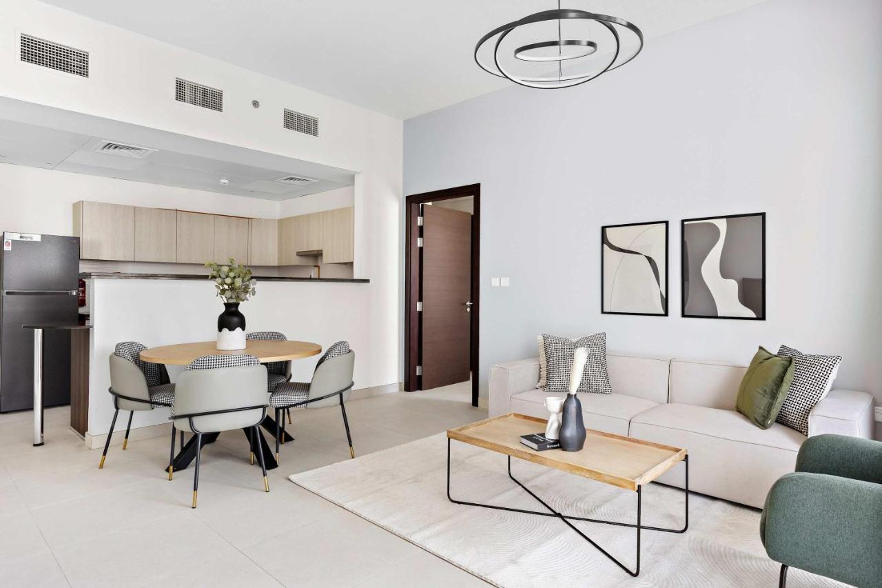 Silkhaus Vacation Homes Chic 1BDR at Najmat Near Reem Central Park - 4