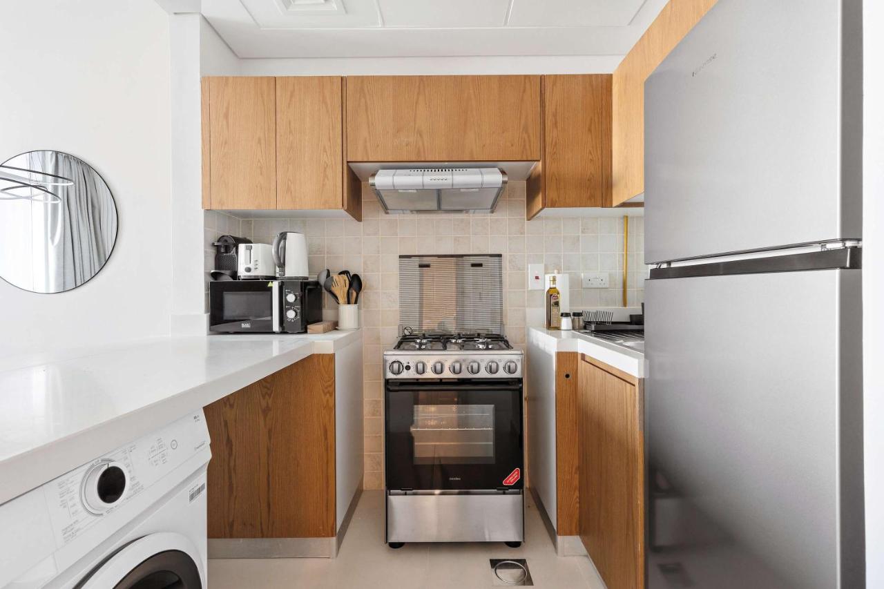 Silkhaus Vacation Homes New 1BDR near Reem Mall in Al Reem Island - 5