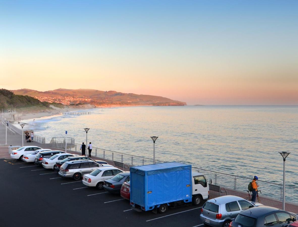 Beach: Hotel St Clair