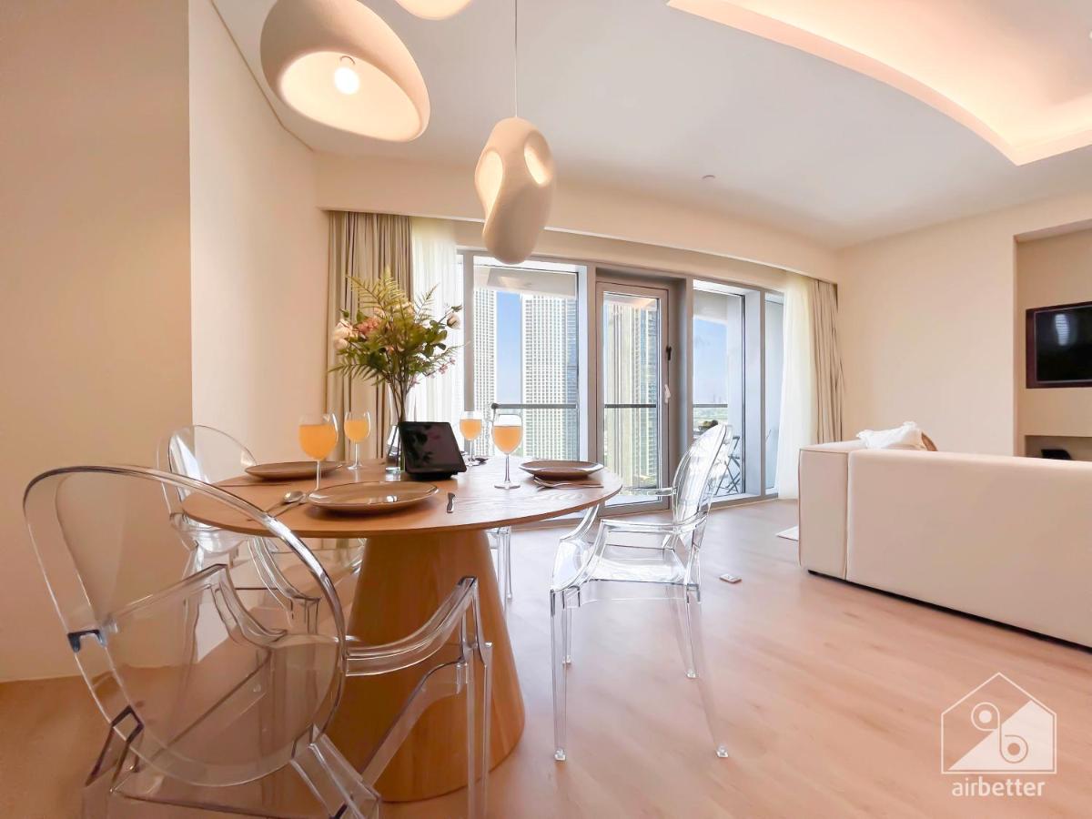 Dubai Mall 1Bedroom Balcony - 5