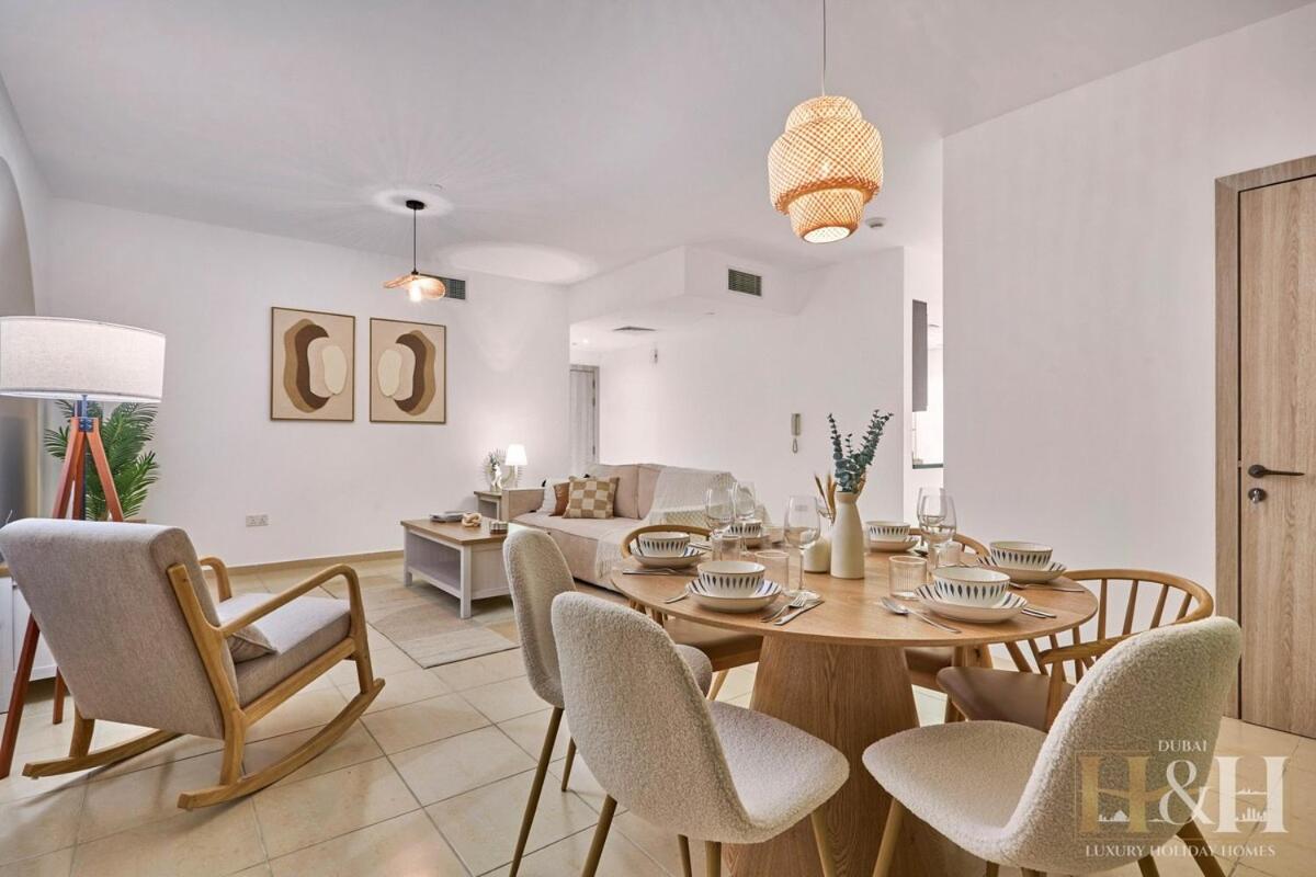 Stunning views of Dubai Sea, Dubai Eye & JBRWalk - 5