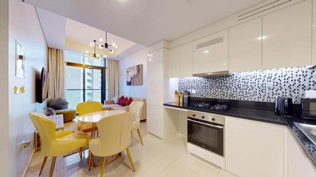 Vacationer Holiday Homes I Calm 1 Bed l Free Parking, Wi-Fi & Pool Access l Business Bay - 5