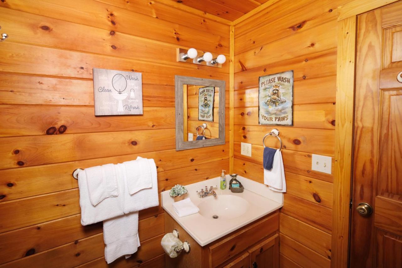 Paytons Place Cabin — photo 14
