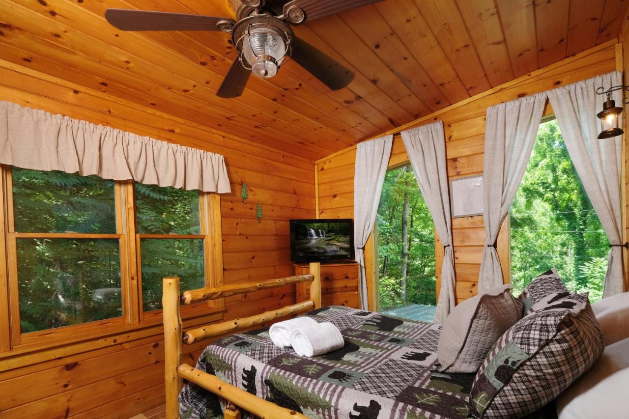 Paytons Place Cabin — photo 18