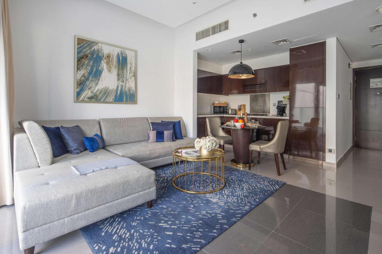 Frank Porter - Damac Majestine - 4