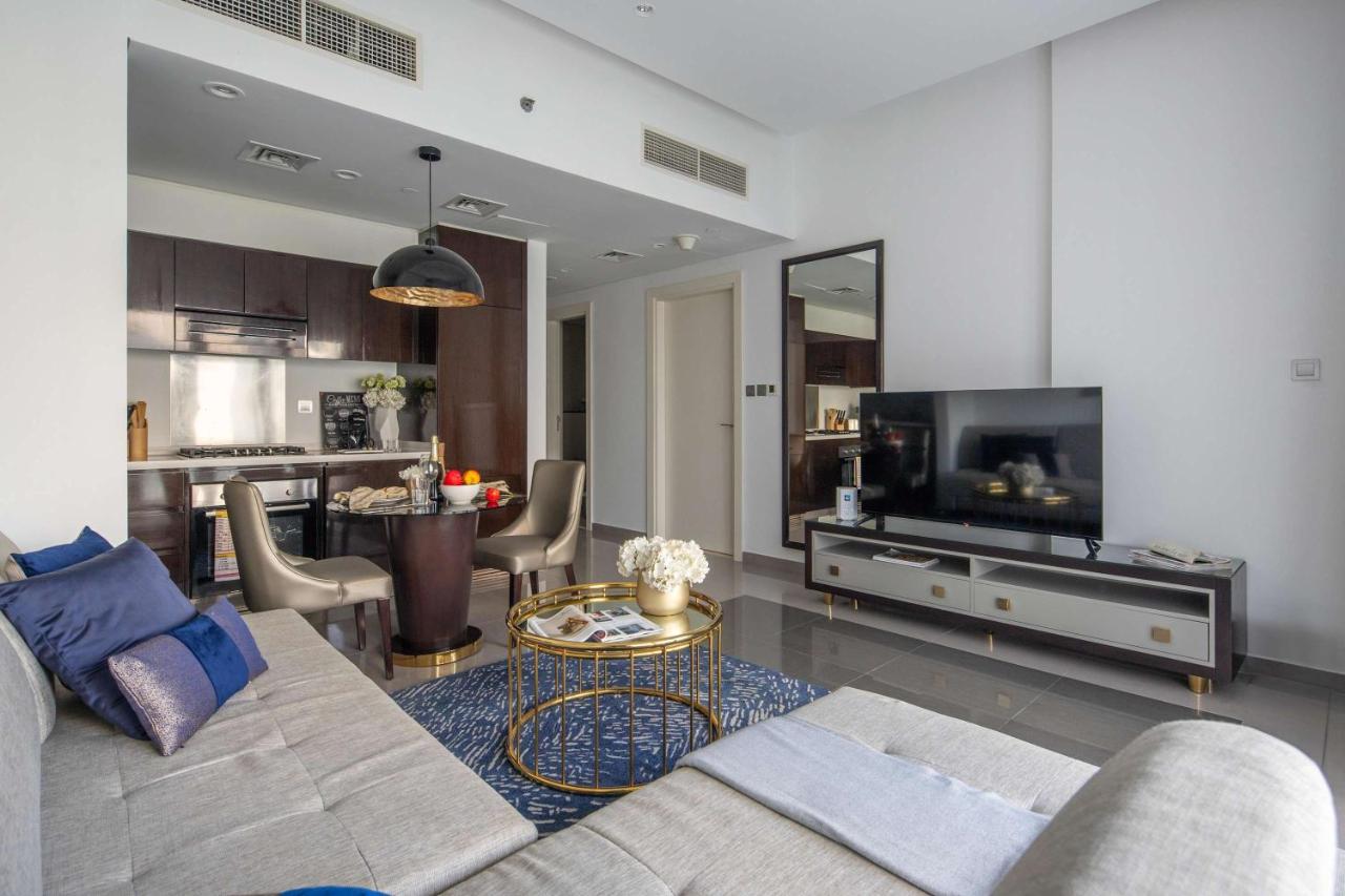 Frank Porter - Damac Majestine - 5