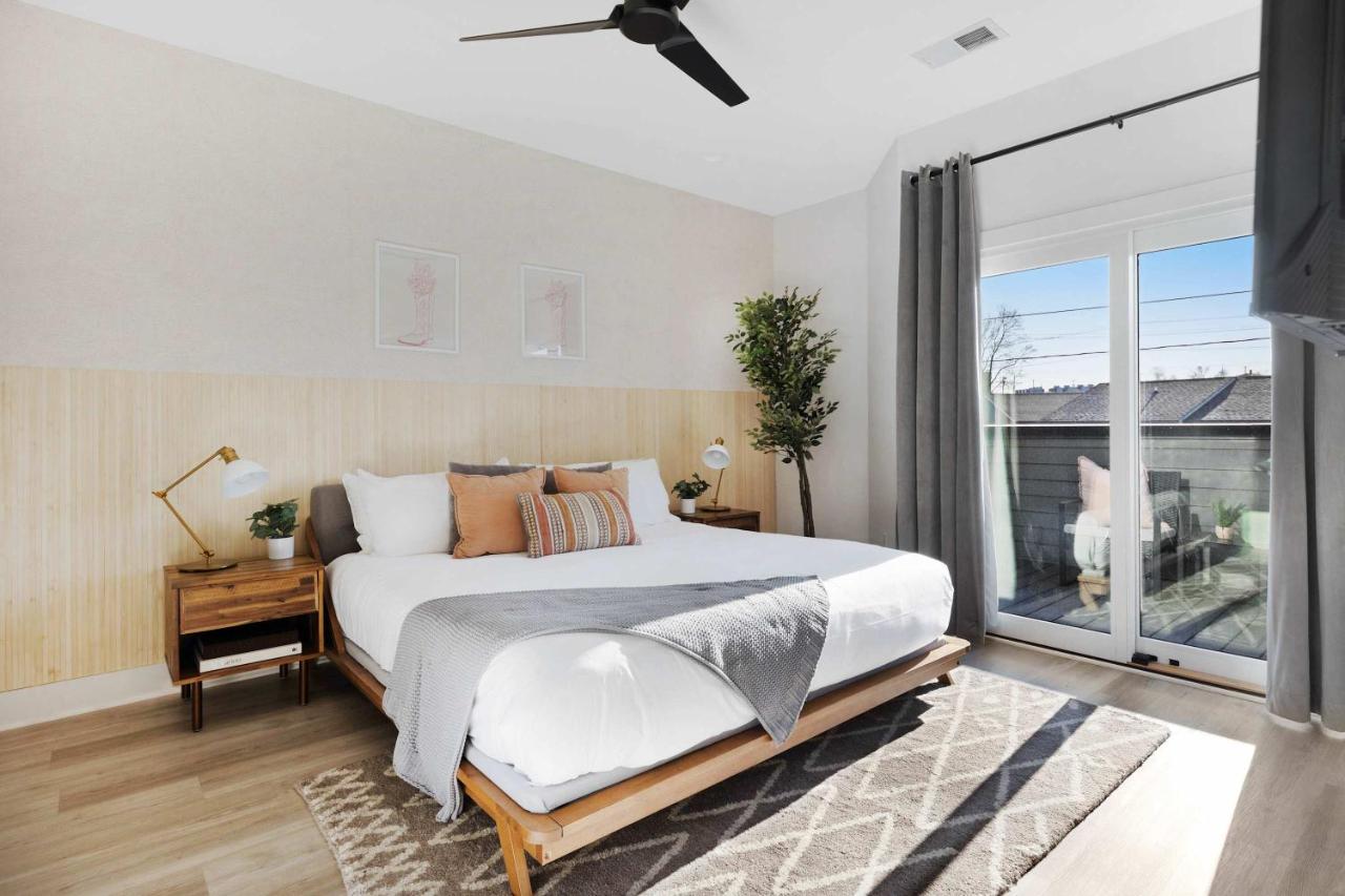 The Camellia - Rooftop Patio & Dog Friendly! - 3