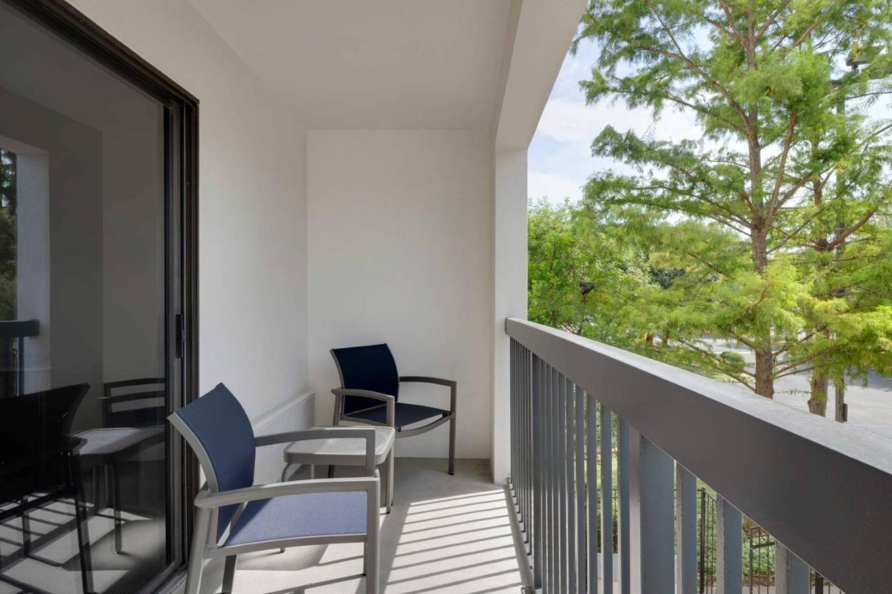 Courtyard Austin South - 4