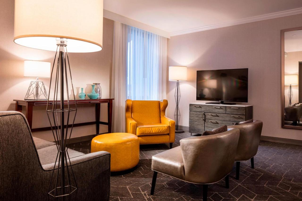 Renaissance Providence Downtown Hotel — photo 22
