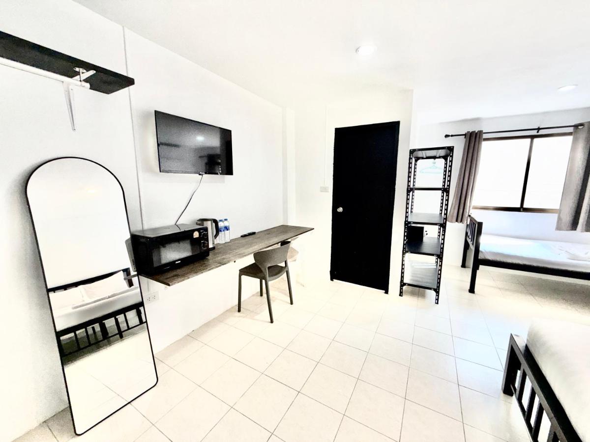 Patong Canal Villa 208