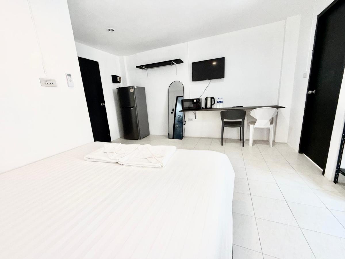 Patong Canal Villa 208 - 4