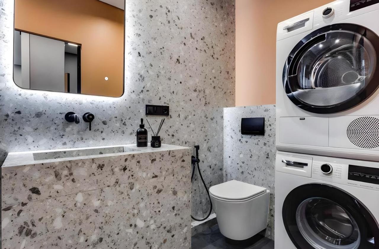 2BD Hyde Park Elegance Escape - 3