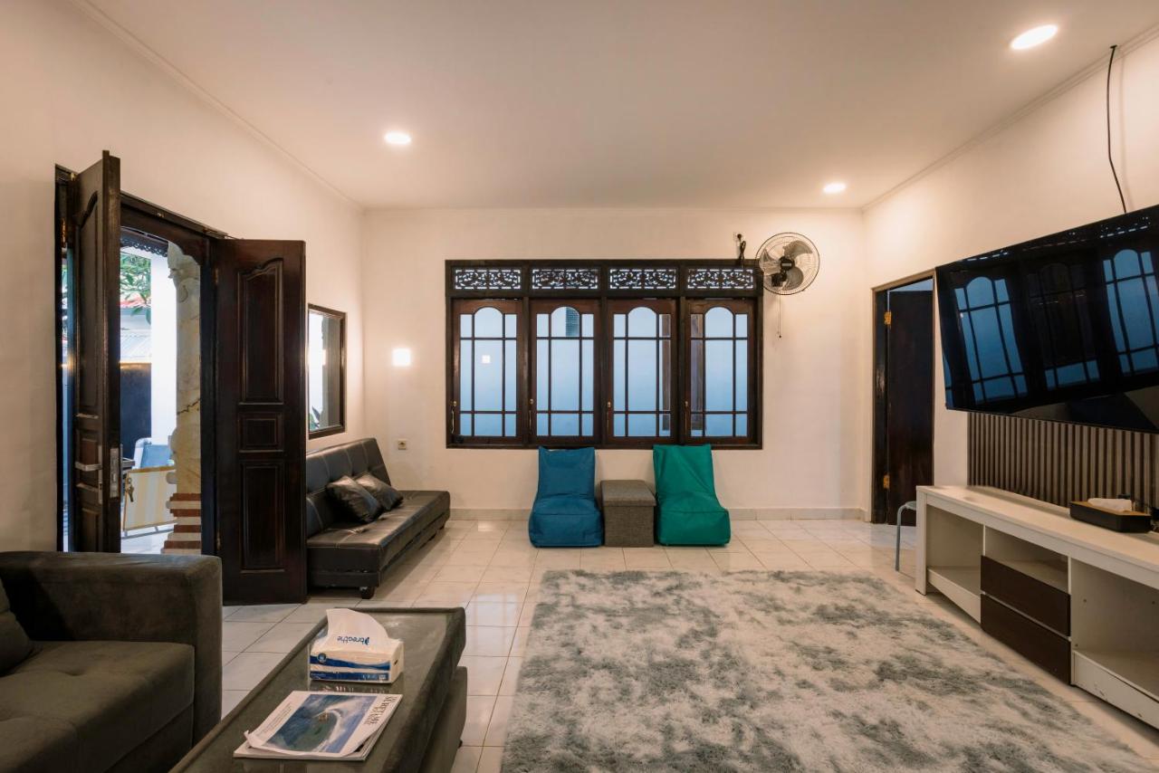 Hawaiian Beach House - 5