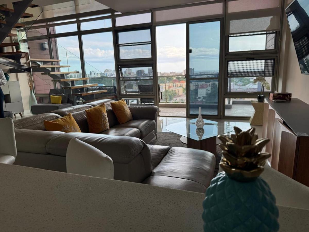 Penthouse Suite at 20 South - Suite 907 - 5