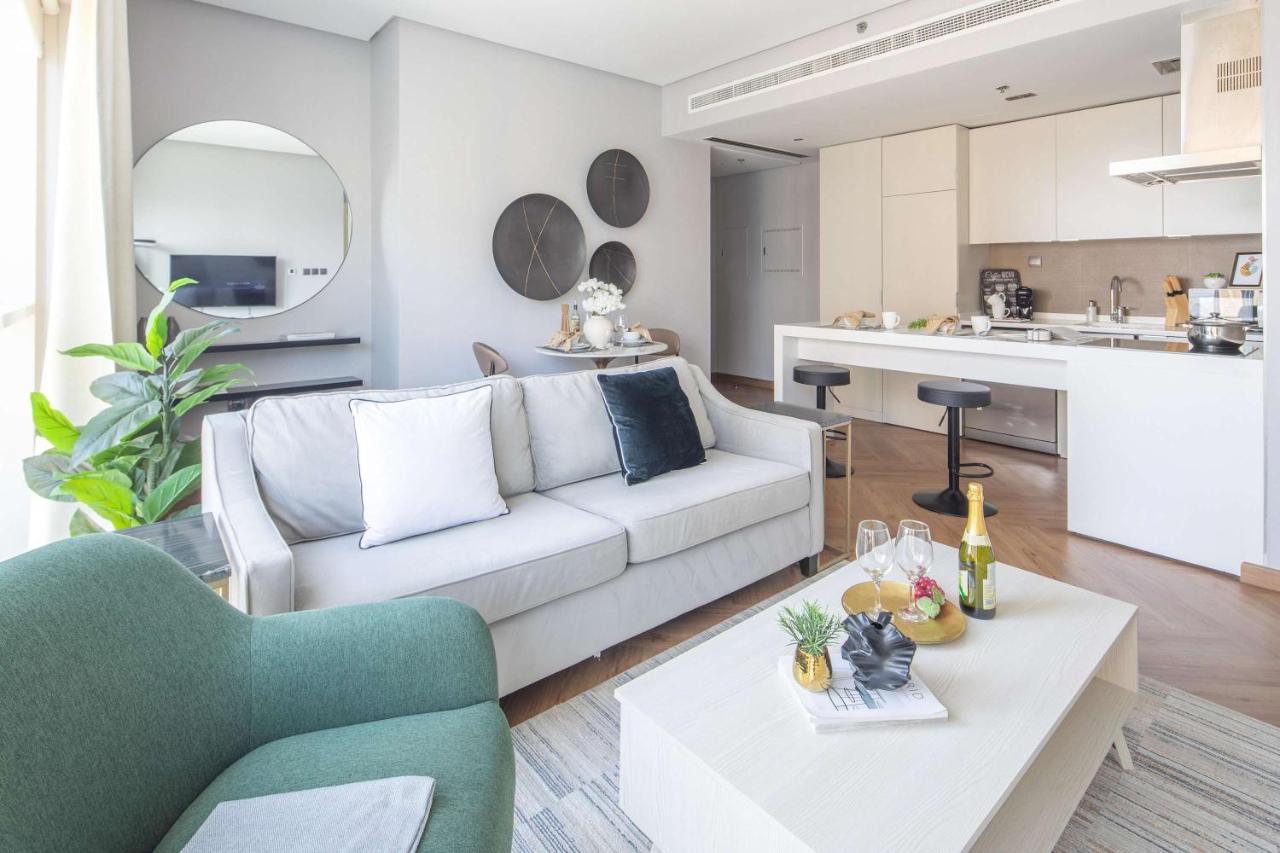 Frank Porter - West Avenue - 2