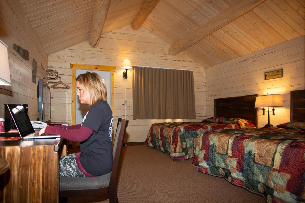 Alaska Range Motel — photo 12