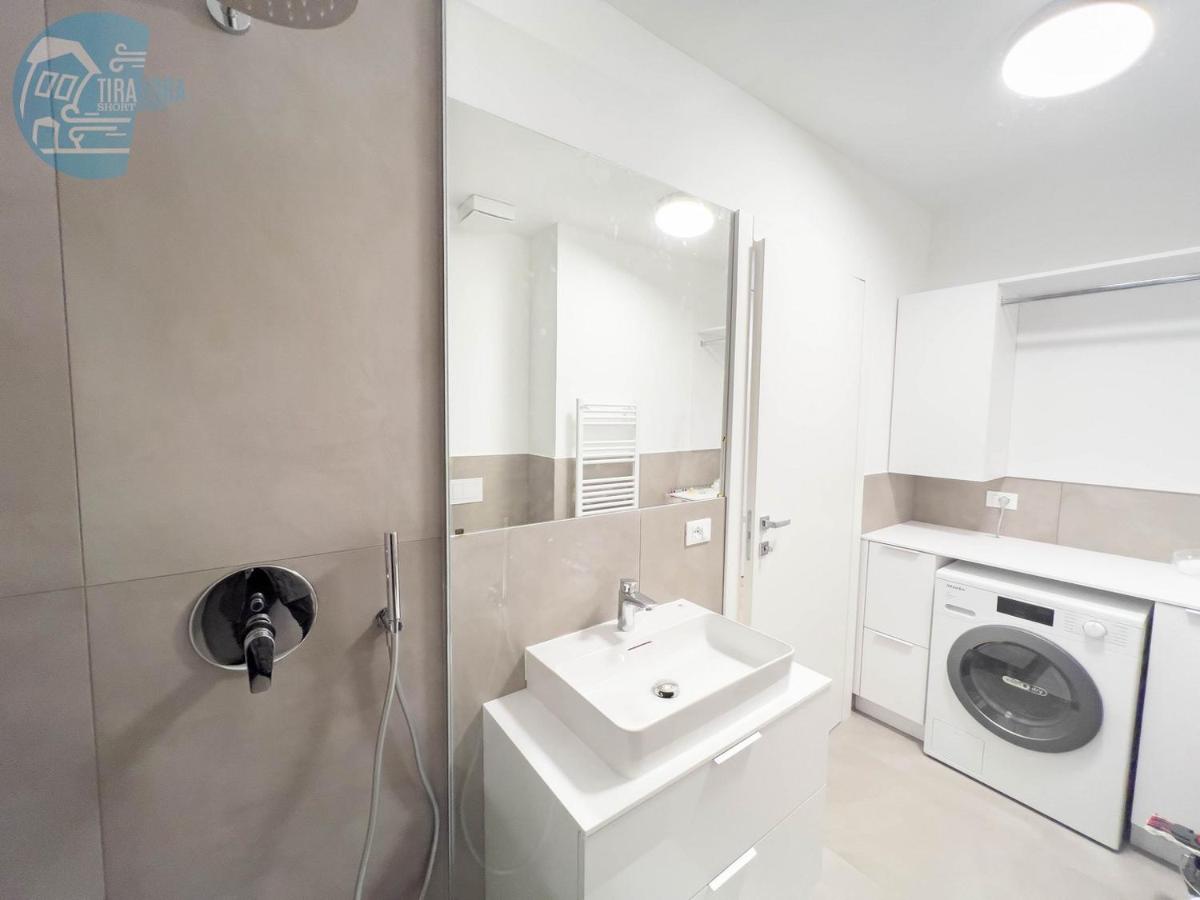 Blue Life 1b Tirabora Short Rent - 2