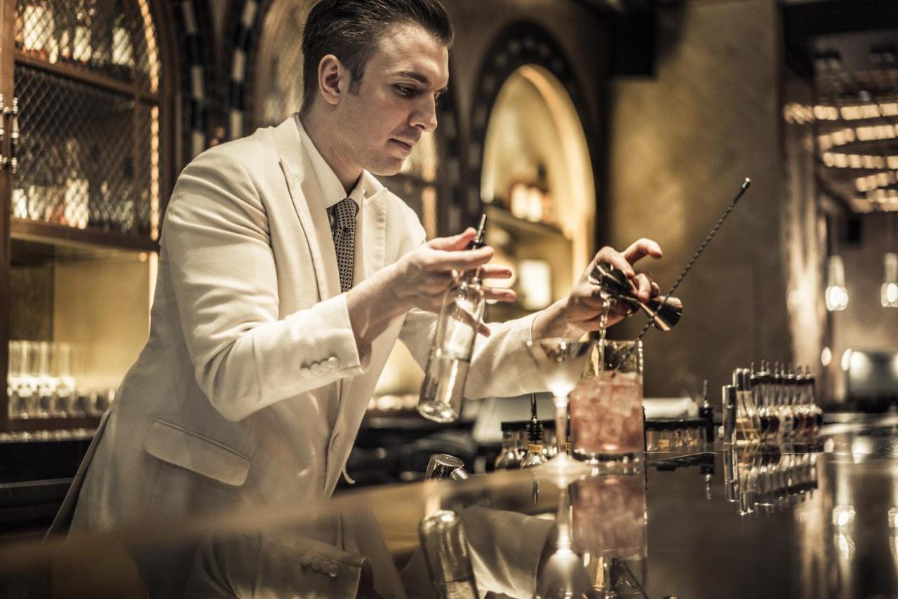 Four Seasons Hotel Seoul - 5