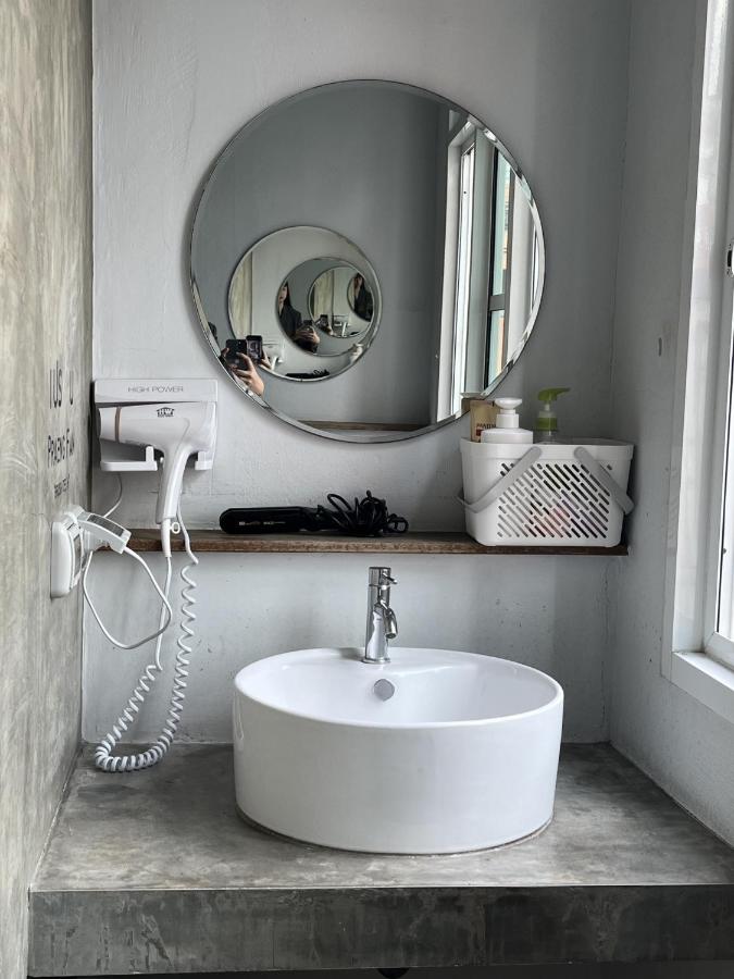 Barn & Bed Hostel - 3