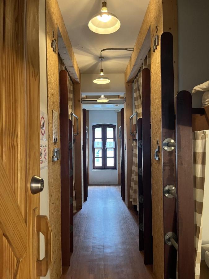 Barn & Bed Hostel - 2