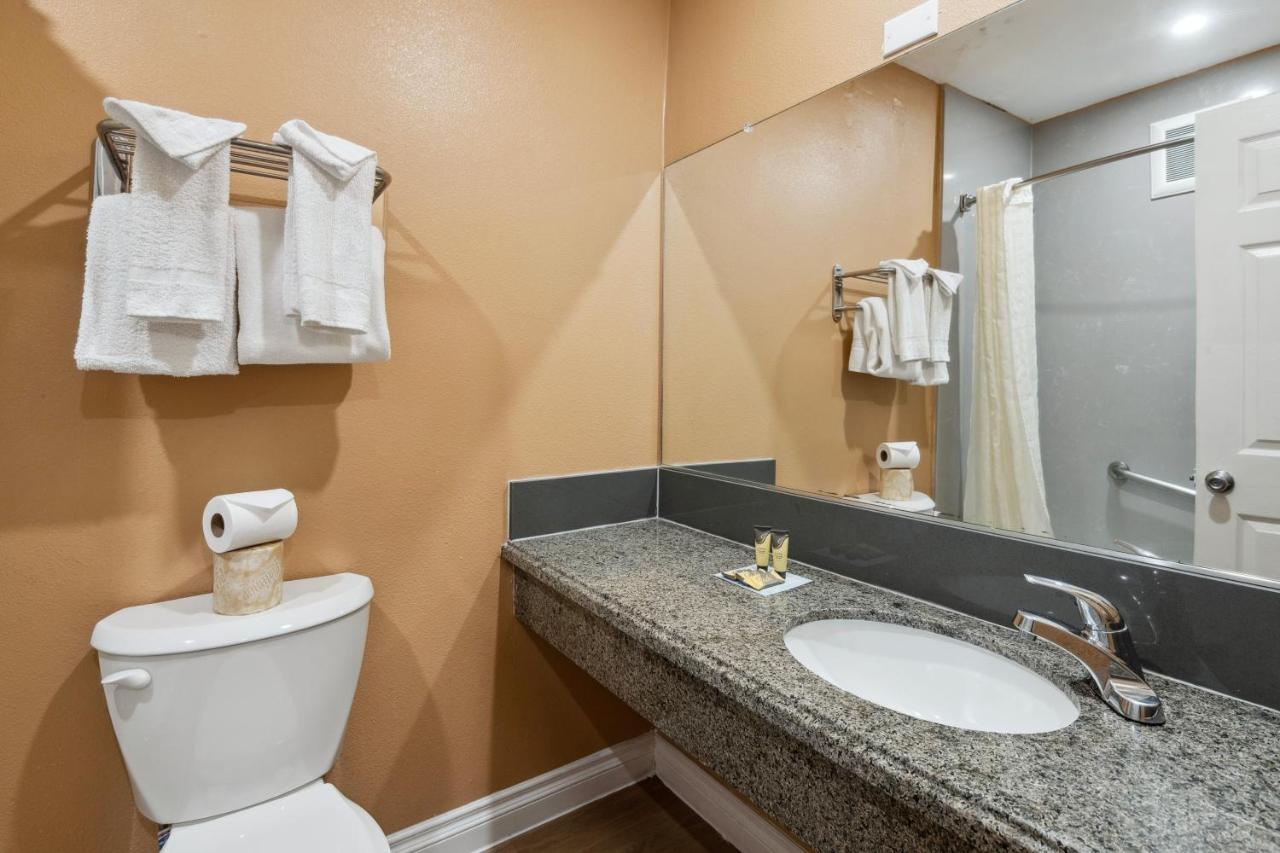 Hotel Hwood — photo 18